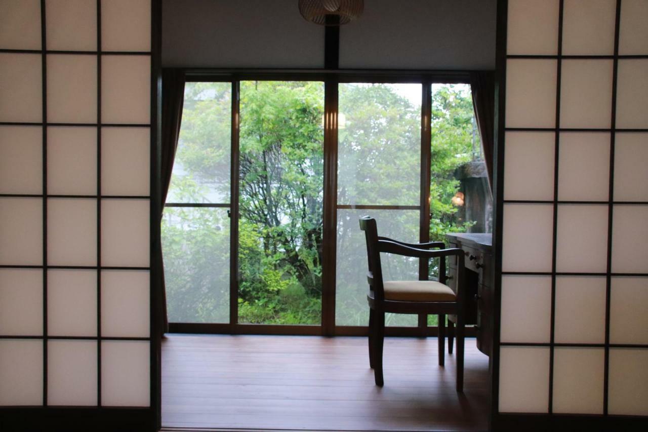 Yamaguchi House Annex, Private House With Onsen 度假居 箱根